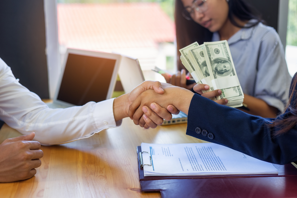 How To Ban Someone From Taking A Loan With A Money Lender